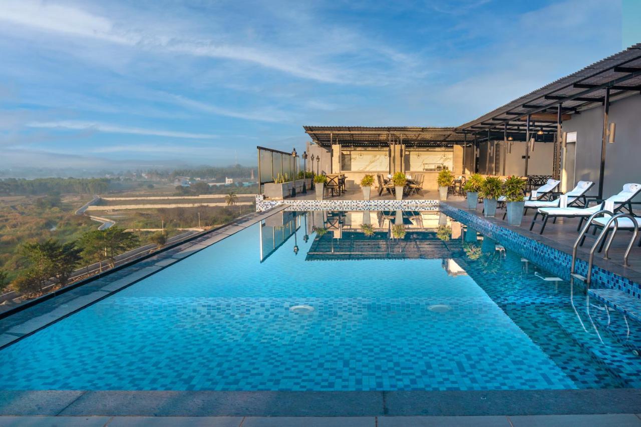 Hotel The Elite Narasapura, A Member Of Radisson Individuals Esterno foto