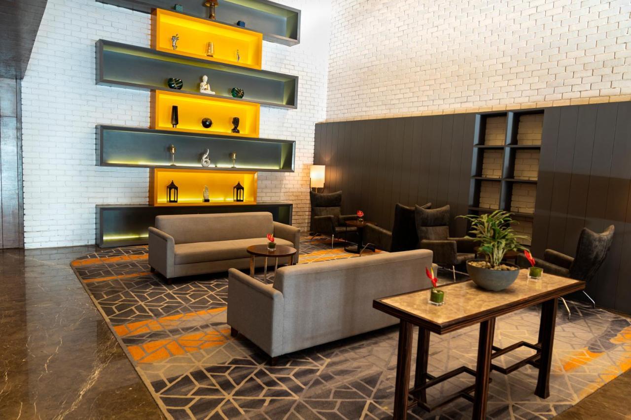 Hotel The Elite Narasapura, A Member Of Radisson Individuals Esterno foto