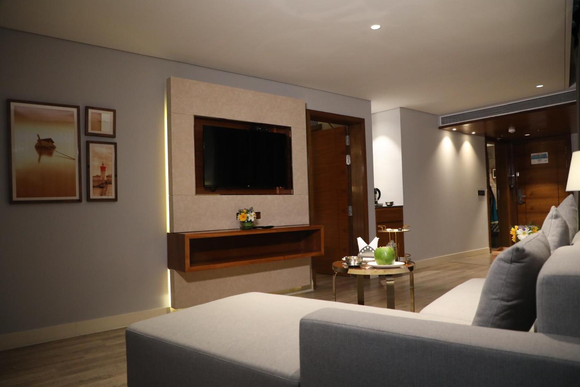 Hotel The Elite Narasapura, A Member Of Radisson Individuals Esterno foto